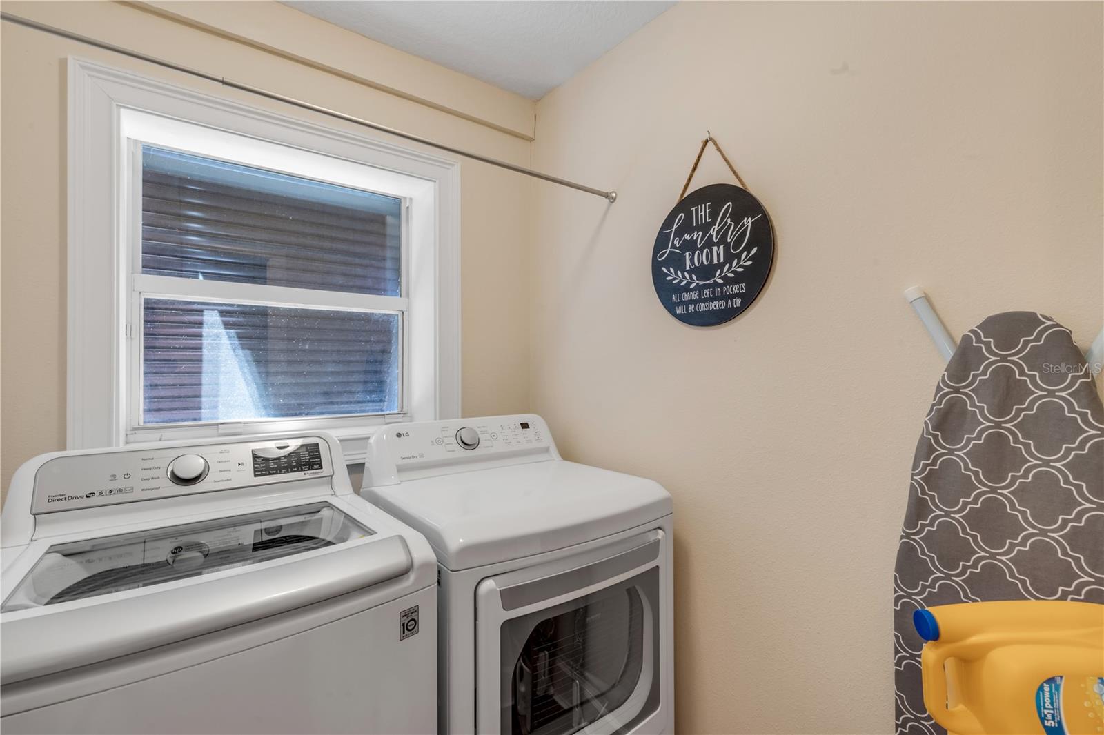 INDIAN HARBOR ESTATES UNIT 04 - Residential