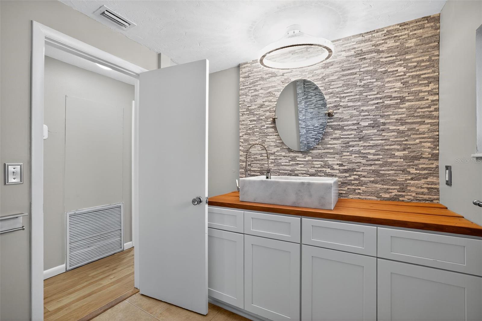 DE SOTO ESTATES - Residential