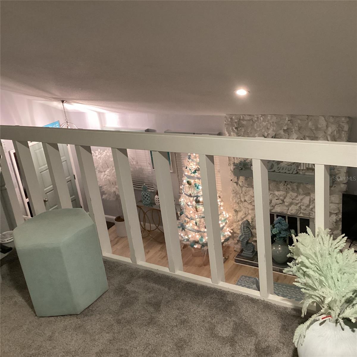 AUTUMN WOOD REV - Residential