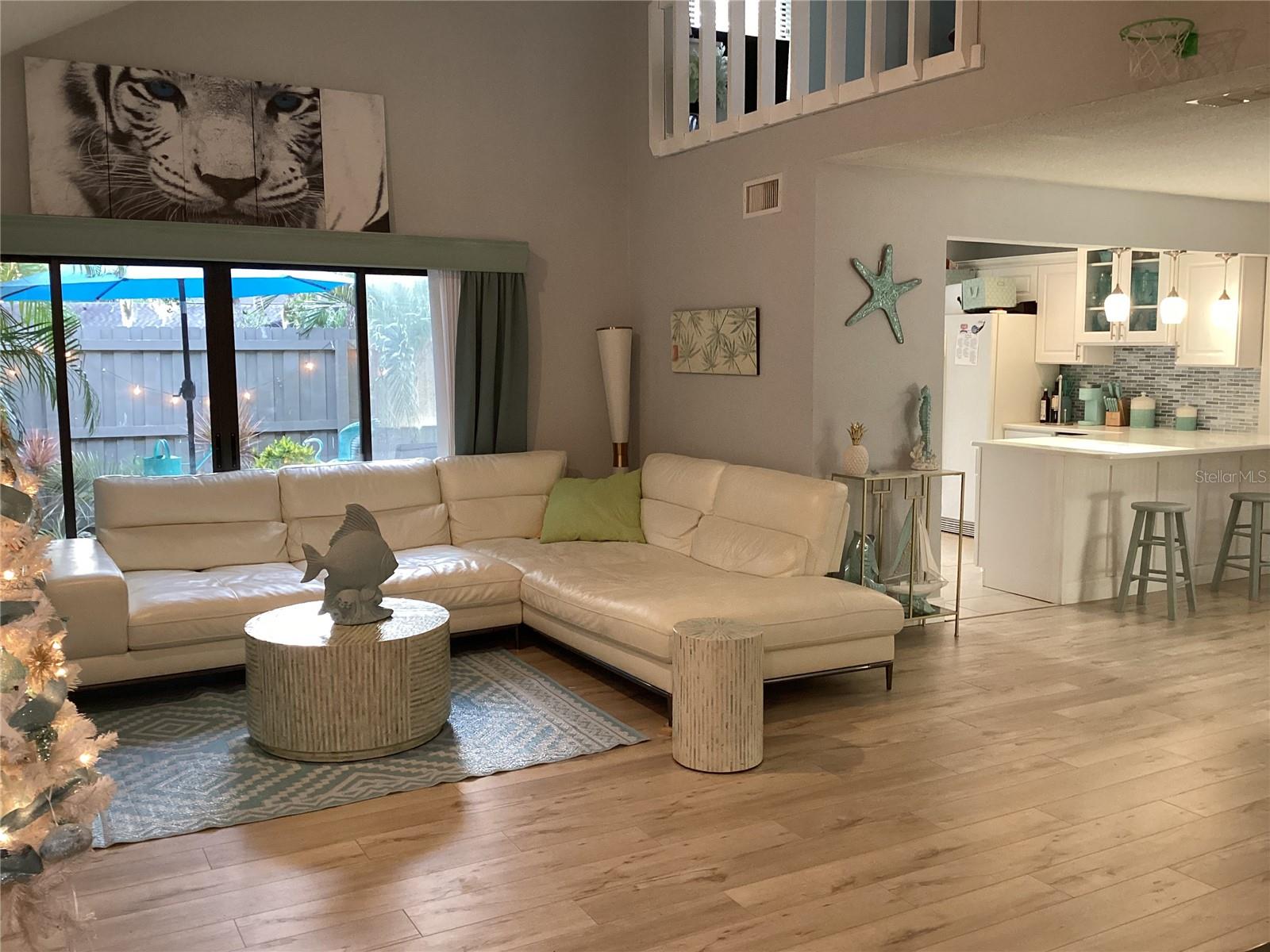 AUTUMN WOOD REV - Residential