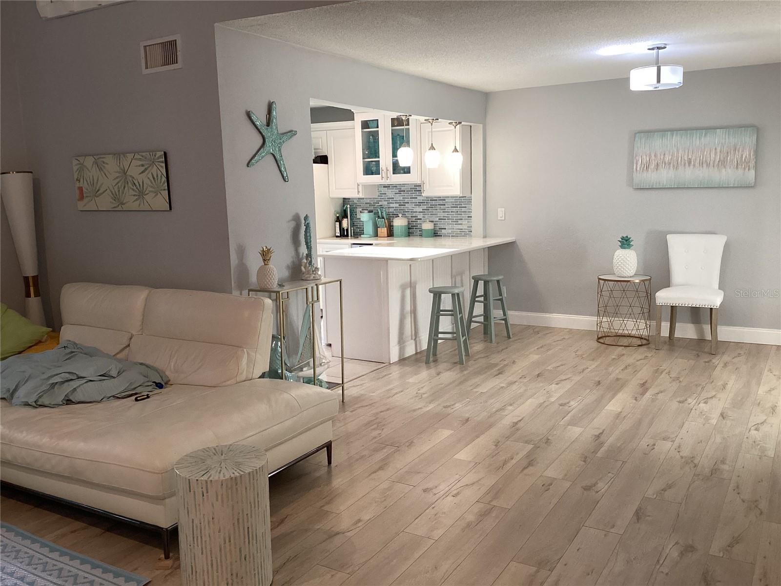 AUTUMN WOOD REV - Residential