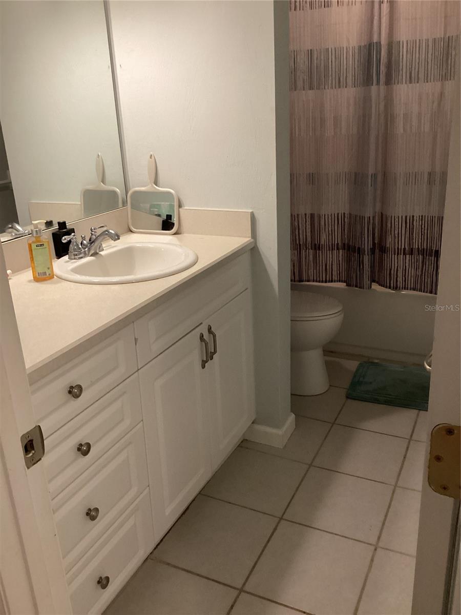 AUTUMN WOOD REV - Residential