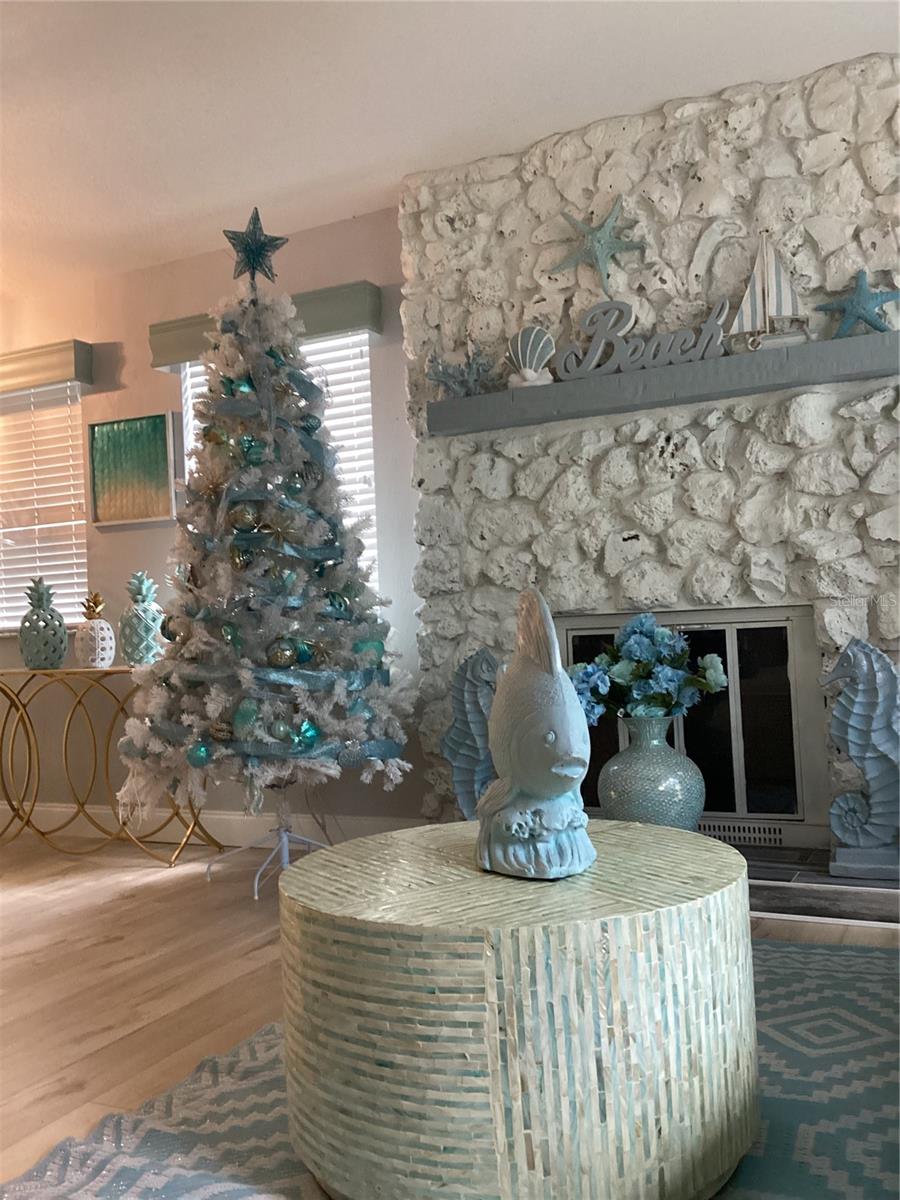 AUTUMN WOOD REV - Residential