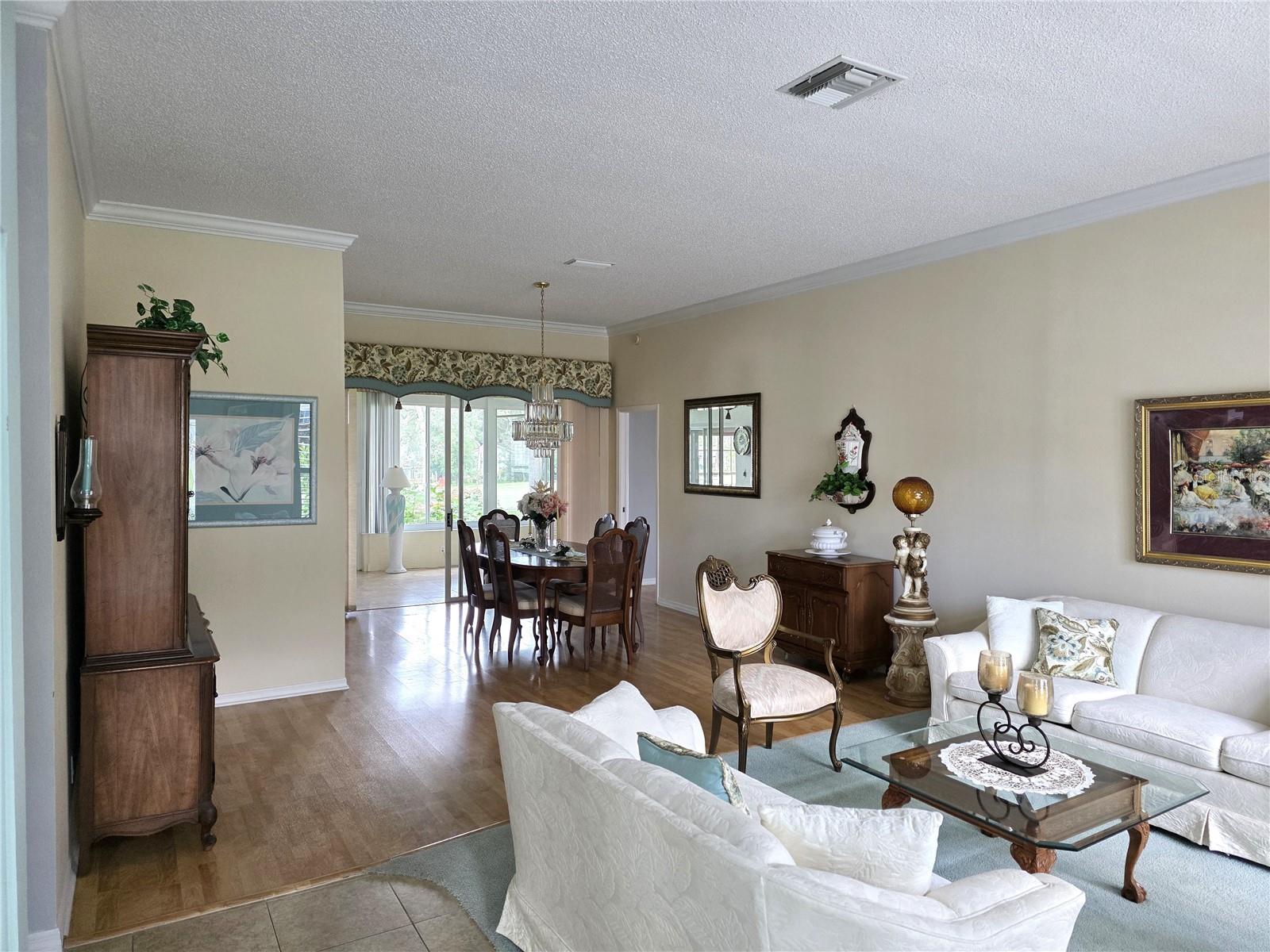 7009 ROLLING GREEN DRIVE