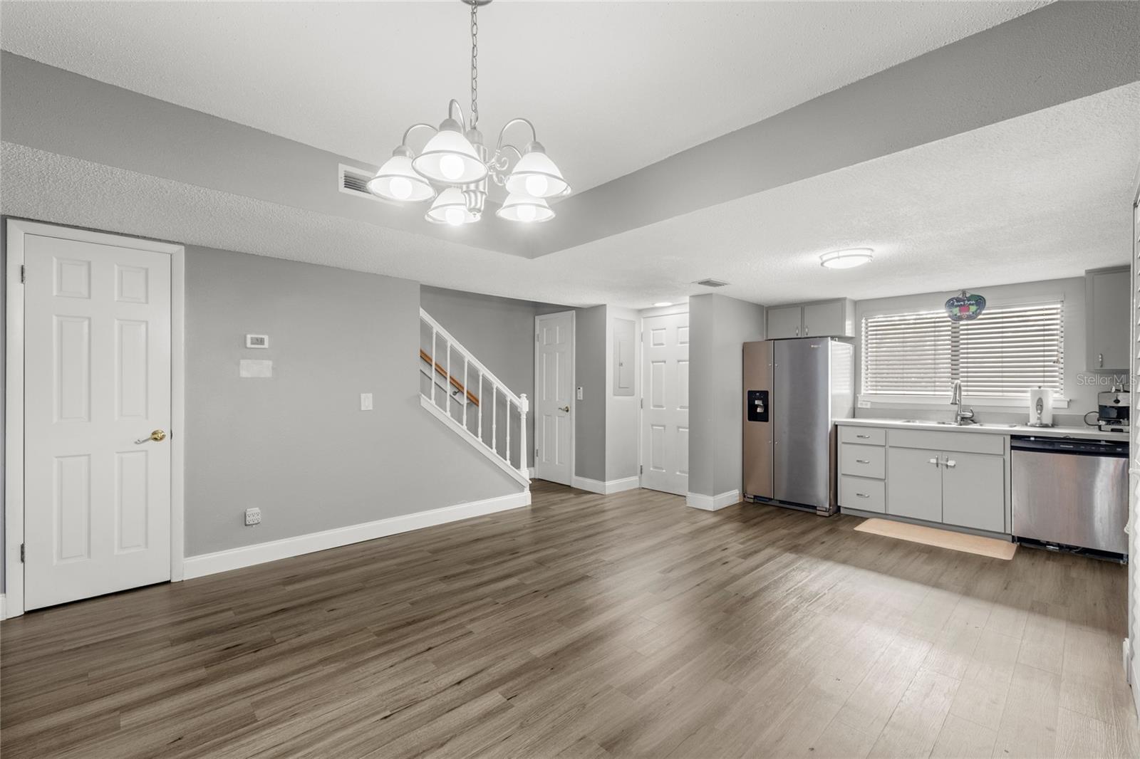 JAMESTOWN VILLAGE UNIT 1 - Residential