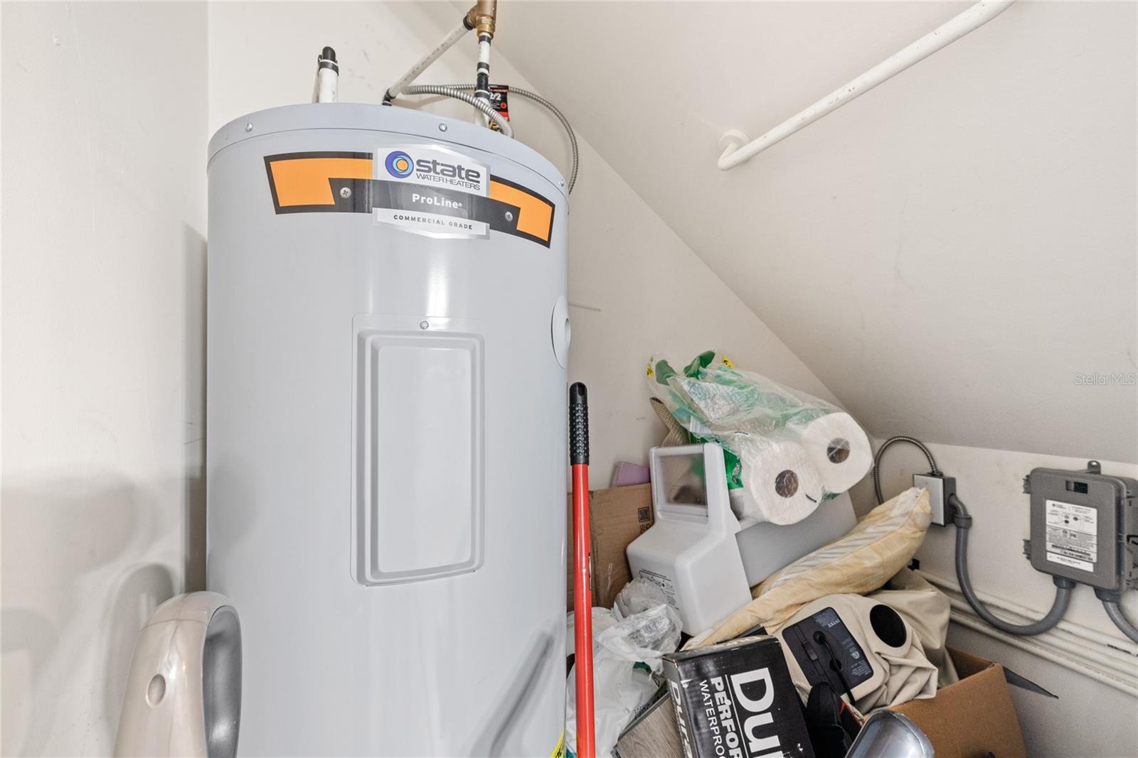 JAMESTOWN VILLAGE UNIT 1 - Residential