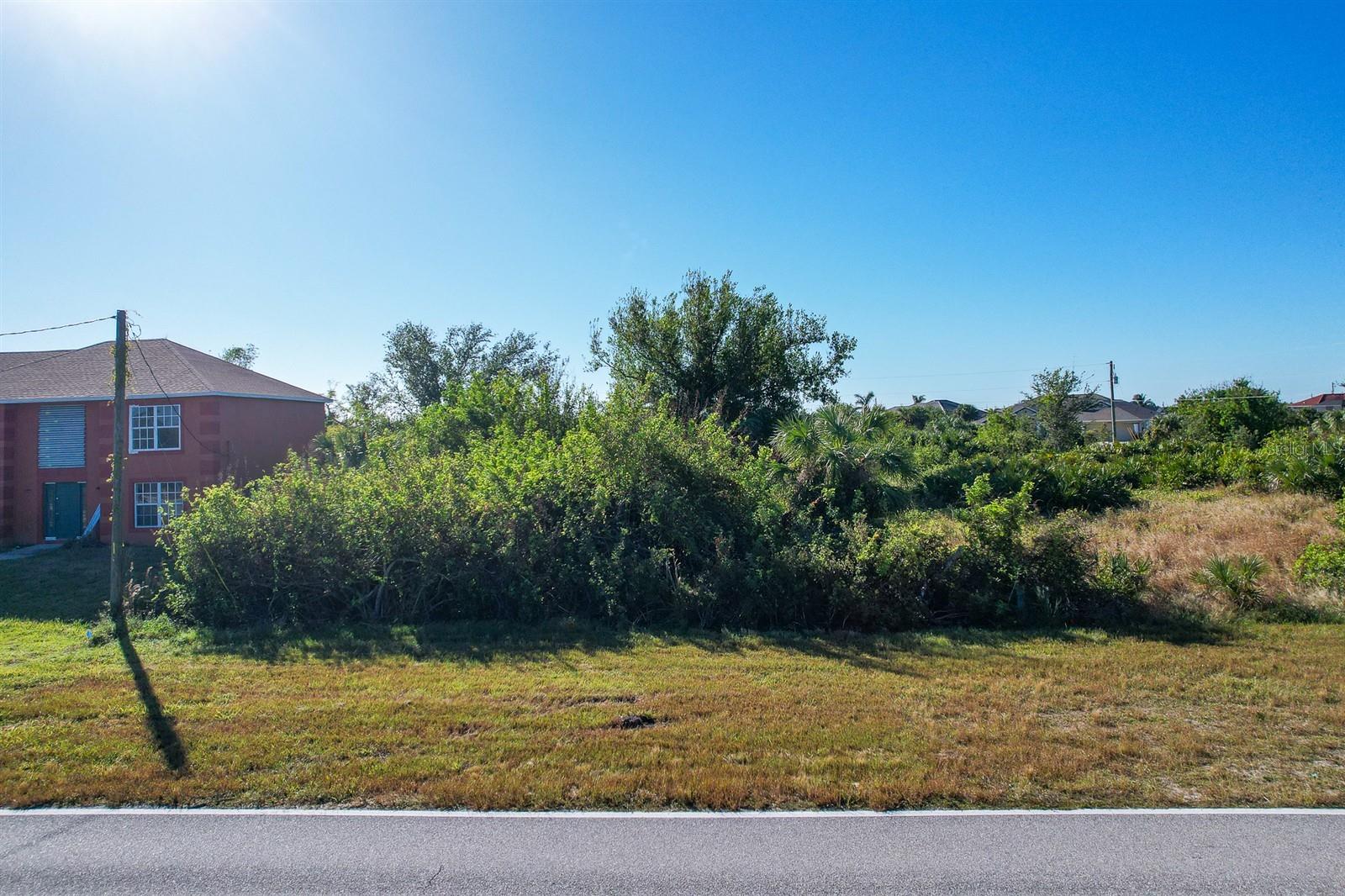 PORT CHARLOTTE SEC 87 - Land