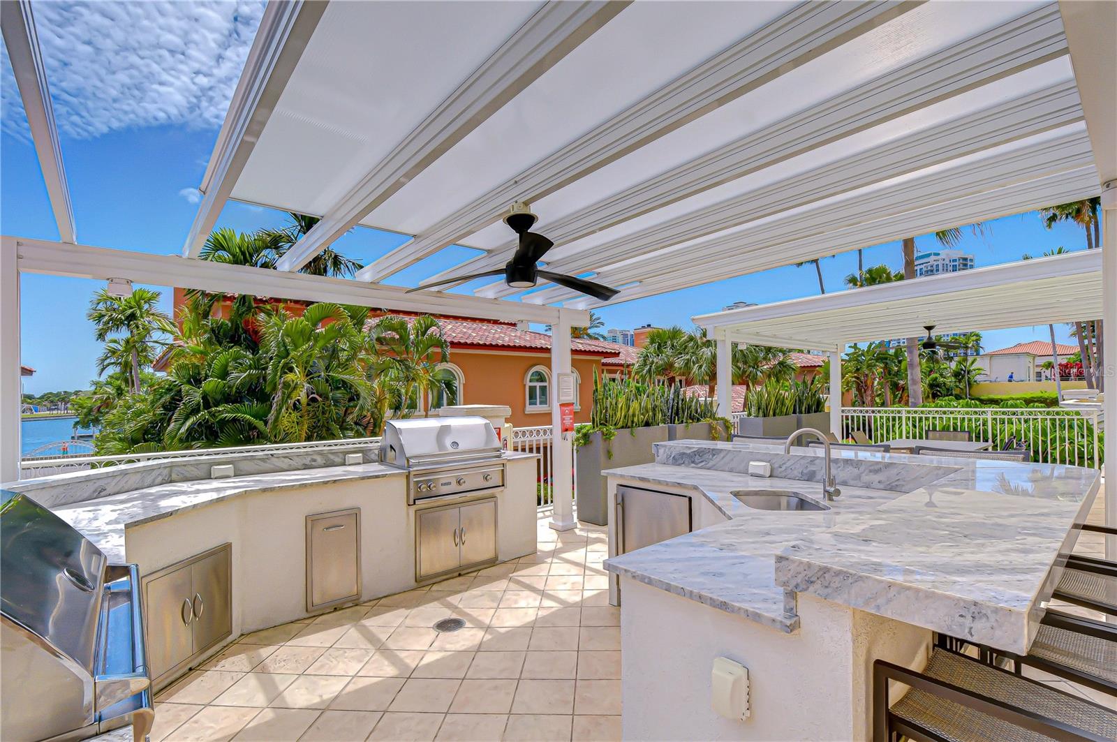 VINOY PLACE CONDO - Residential
