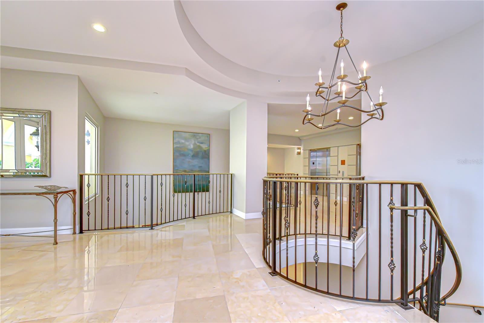 VINOY PLACE CONDO - Residential