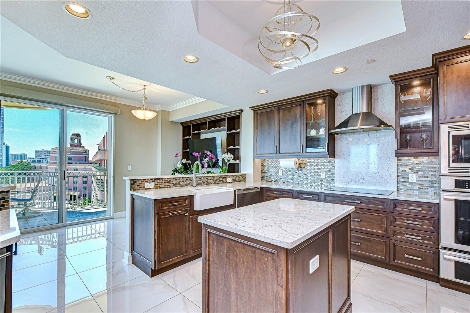 VINOY PLACE CONDO - Residential