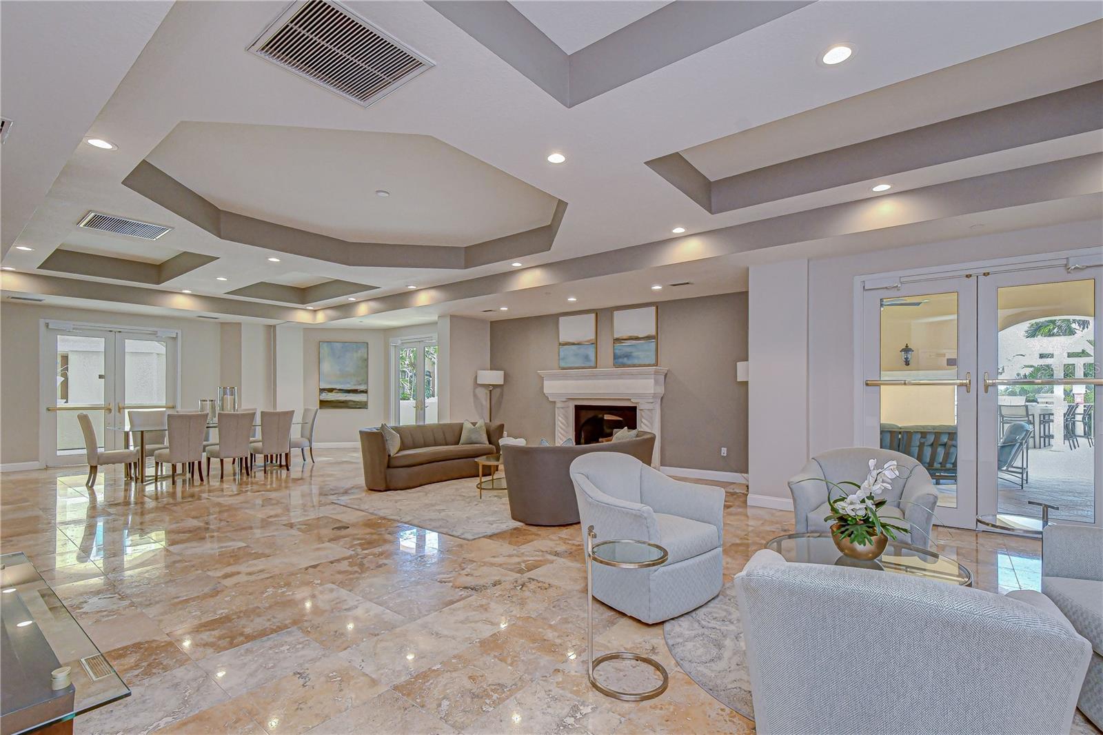 VINOY PLACE CONDO - Residential