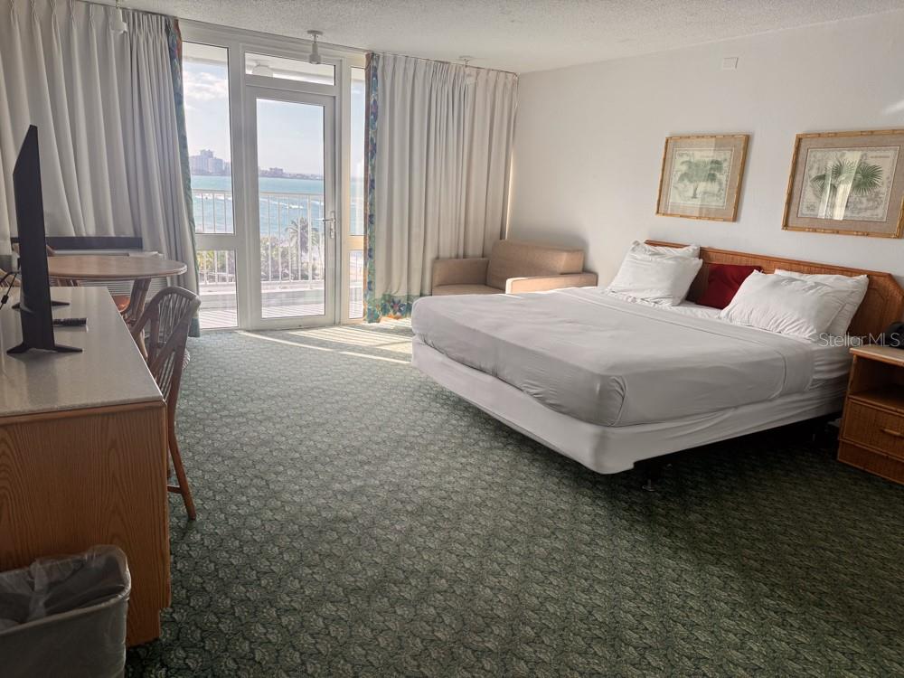 Located in the renowned ESJ Towers Condo-Hotel, this charming studio unit on the 7th floor offers 543.75 sq. ft. of living space, complete with a private balcony and breathtaking ocean views. Positioned adjacent to the prestigious Fairmont El San Juan Hotel, this property combines luxury, accessibility, and vibrant surroundings.
You'll enjoy the convenience of having restaurants, pharmacies, and supermarkets just steps away, including 24/7 dining and shopping options. Plus, you're ideally situated just 2 minutes from Luis Muñoz MarÃn International Airport, 8 minutes from The Mall of San Juan, and only 10 minutes from the historic charm of Old San Juan.
Luxury Amenities: Residents and guests of ESJ Towers are treated to an impressive array of amenities, including:
24/7 security and front desk service
A fully equipped gym
A stylish lobby with a bar and lounge
A cozy coffee shop
A game room
Direct private access to Isla Verde Beach—voted the #1 urban beach by USA Today in 2016 for its beauty and accessibility
To further enhance your experience, the pool is scheduled for renovation, ensuring an even more inviting atmosphere for residents and visitors.
Costs and Investment Details:
HOA Fee: $482/month (includes water)
Annual Insurance: $1,341.86
This property is a prime investment opportunity, perfect for generating consistent income through short-term rentals in one of Puerto Rico's most sought-after communities. Don’t miss your chance to own a slice of paradise in Isla Verde—act now!