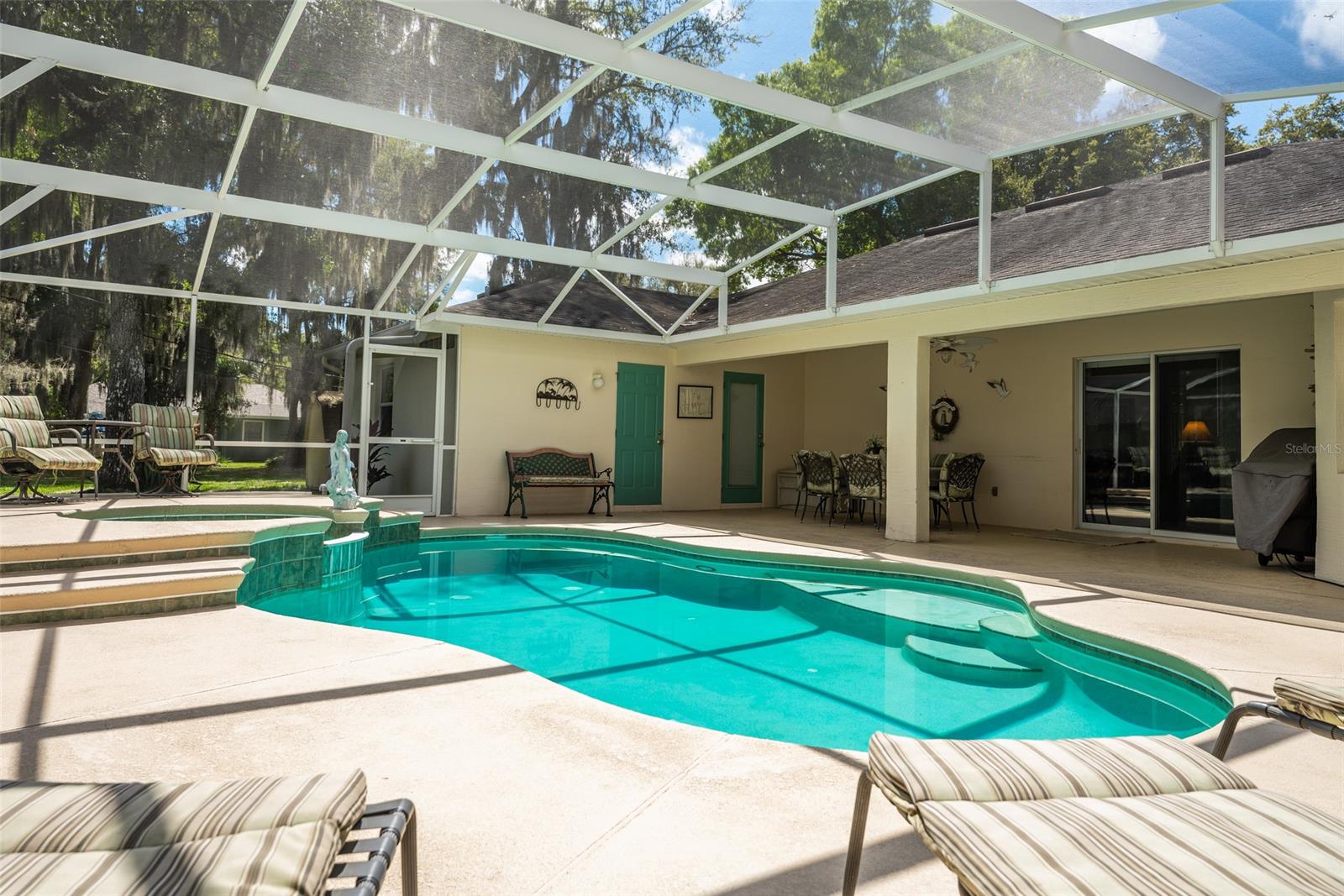 Florida Shores 01 - Residential