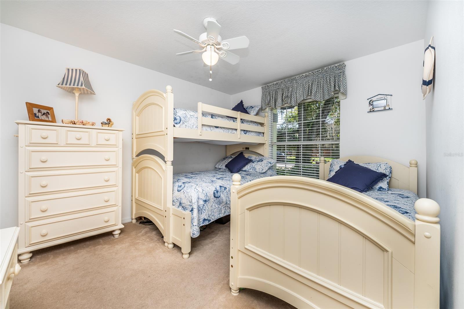 Florida Shores 01 - Residential