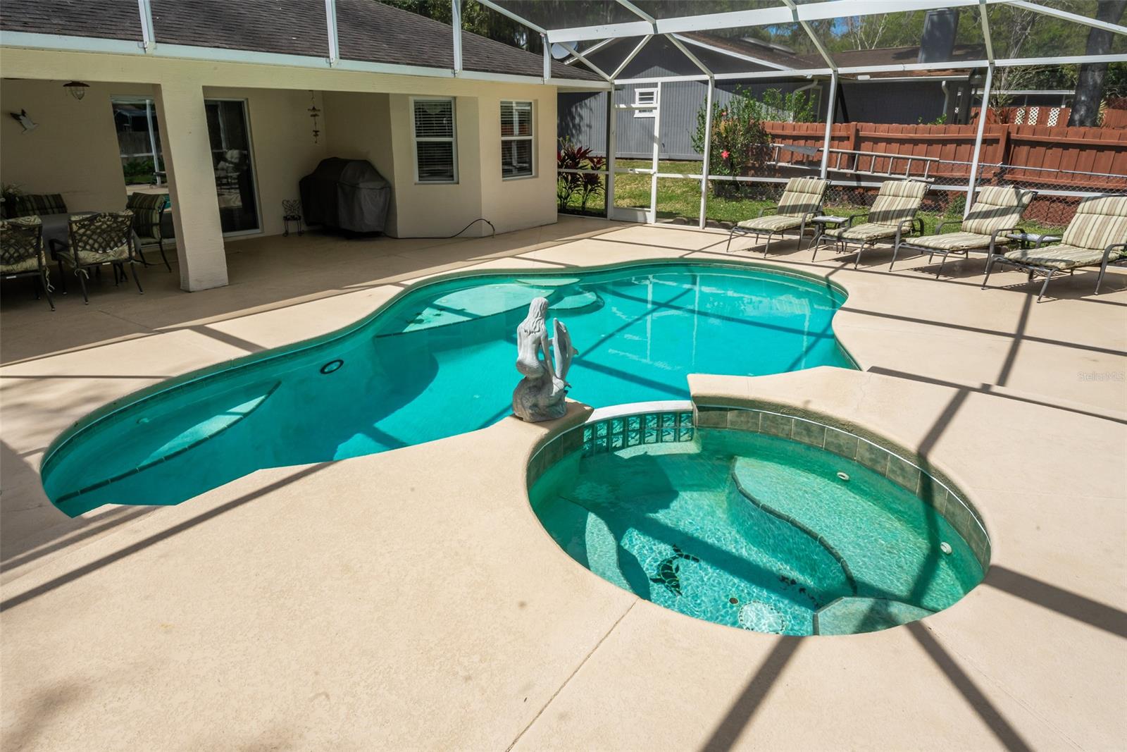 Florida Shores 01 - Residential