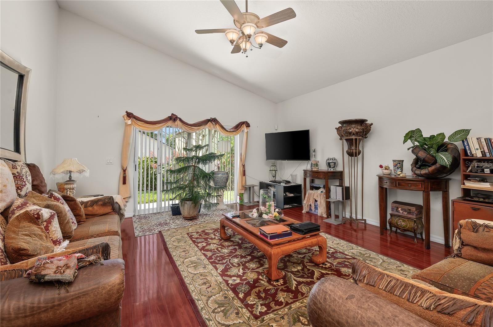 221 BELGIAN WAY