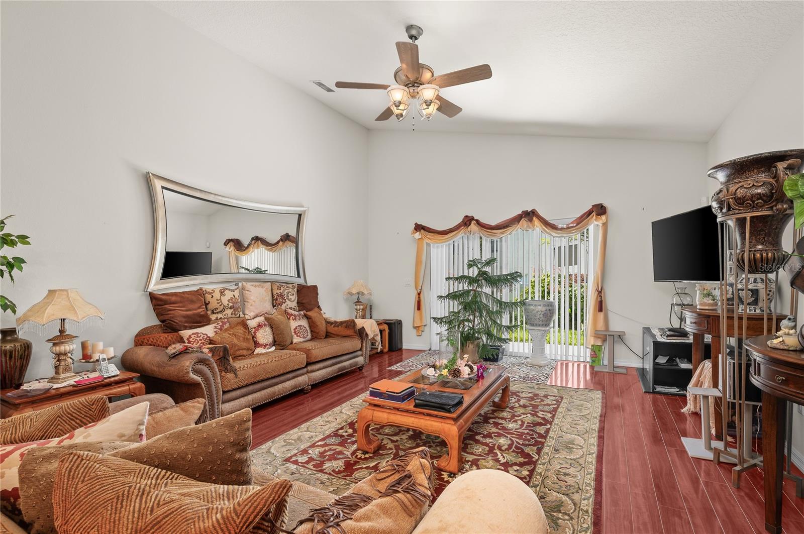 221 BELGIAN WAY