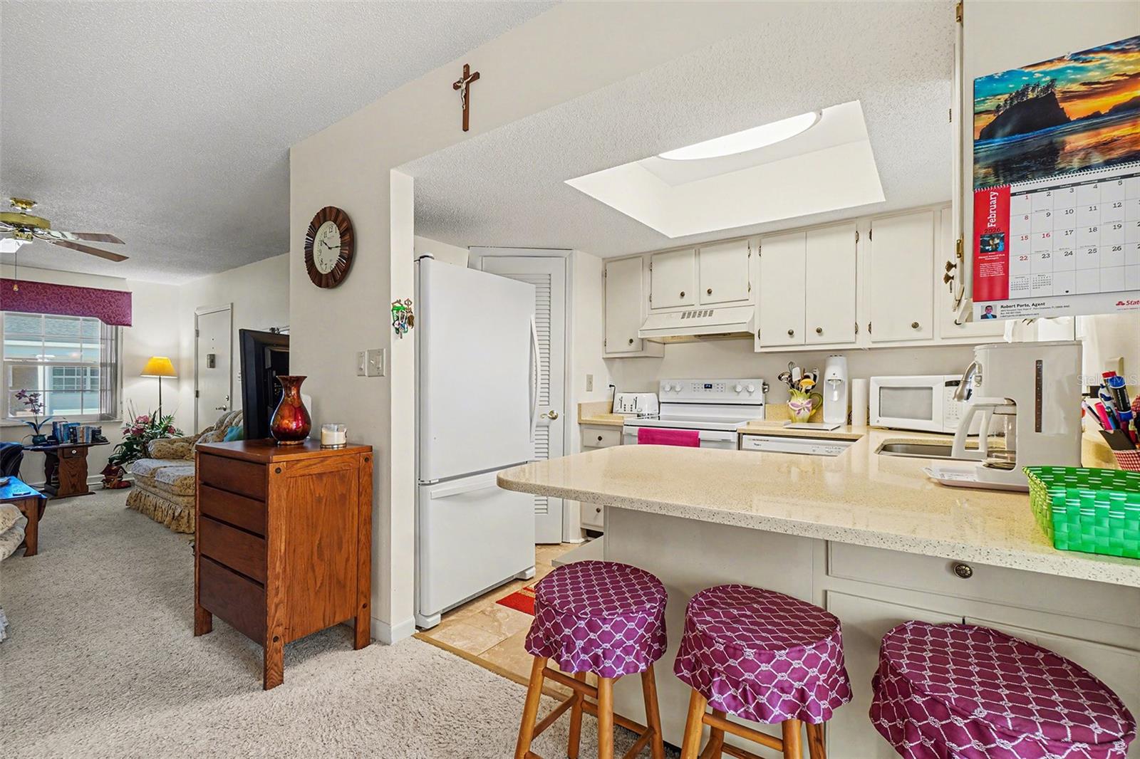 MARIA MANOR - Residential