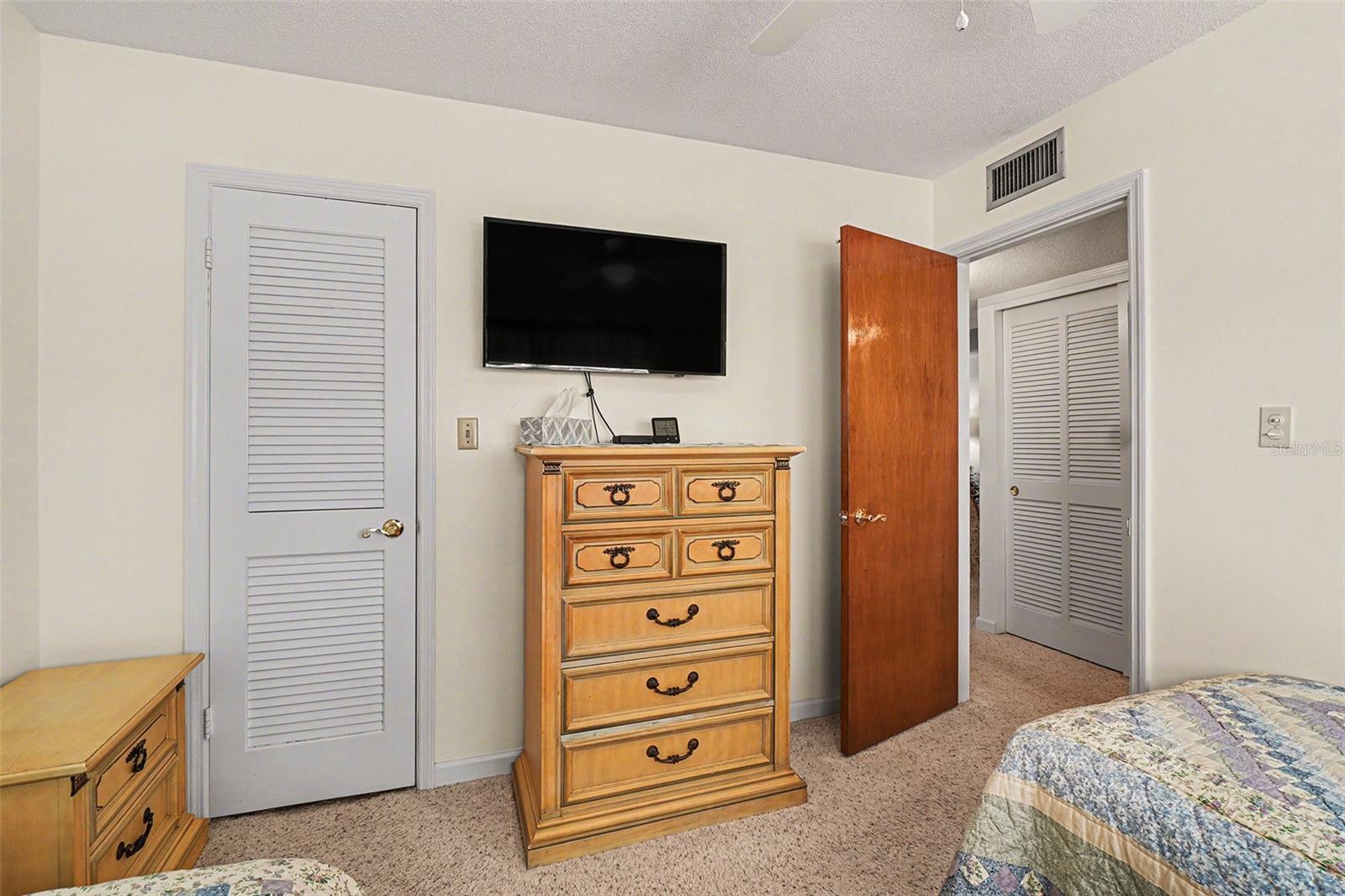 MARIA MANOR - Residential