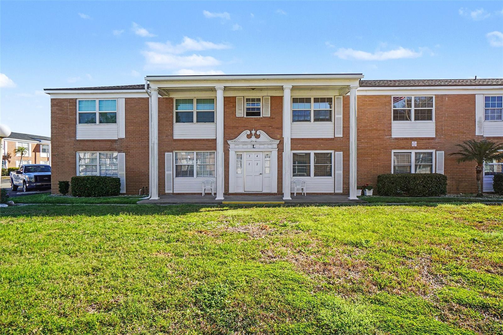 MARIA MANOR - Residential