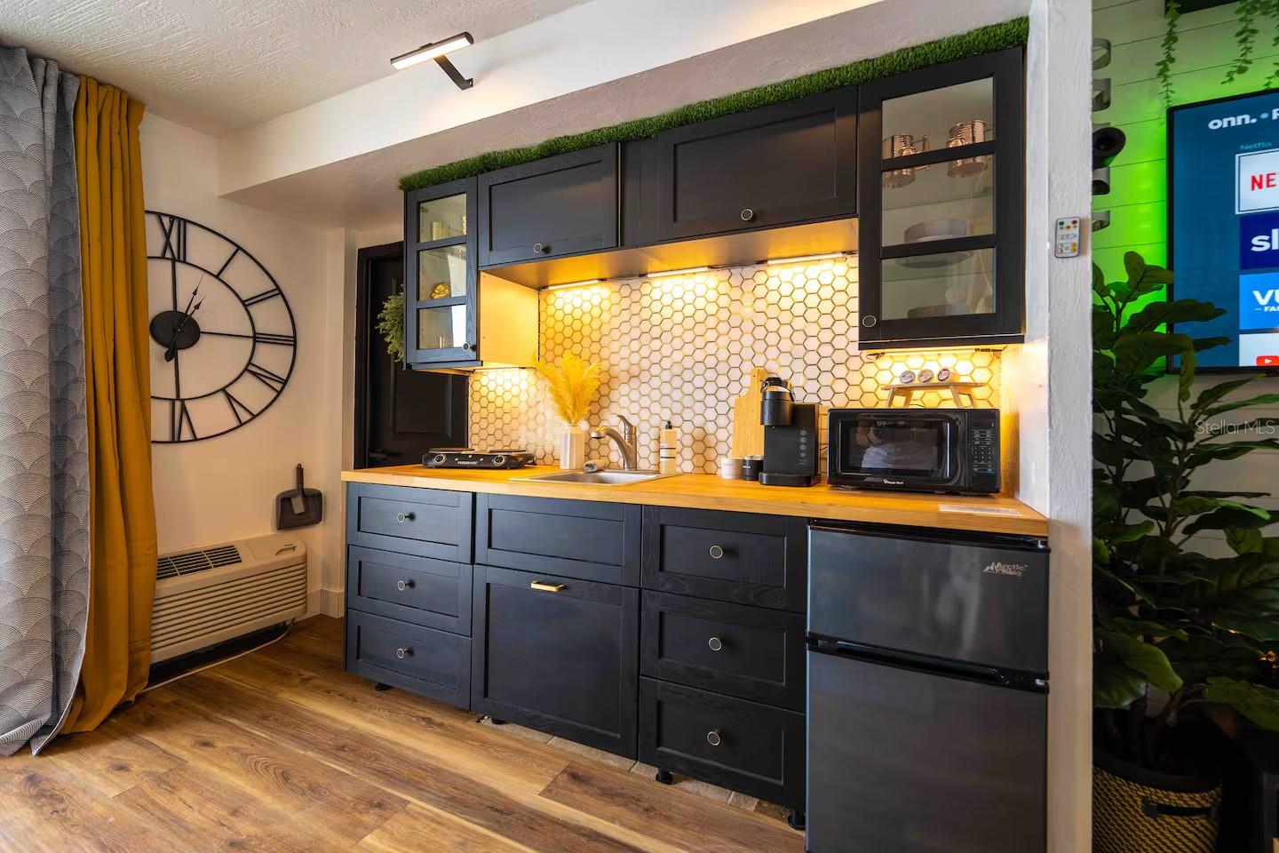 SEA DIP BEACH RESORT CONDO UNIT C01 - Residential