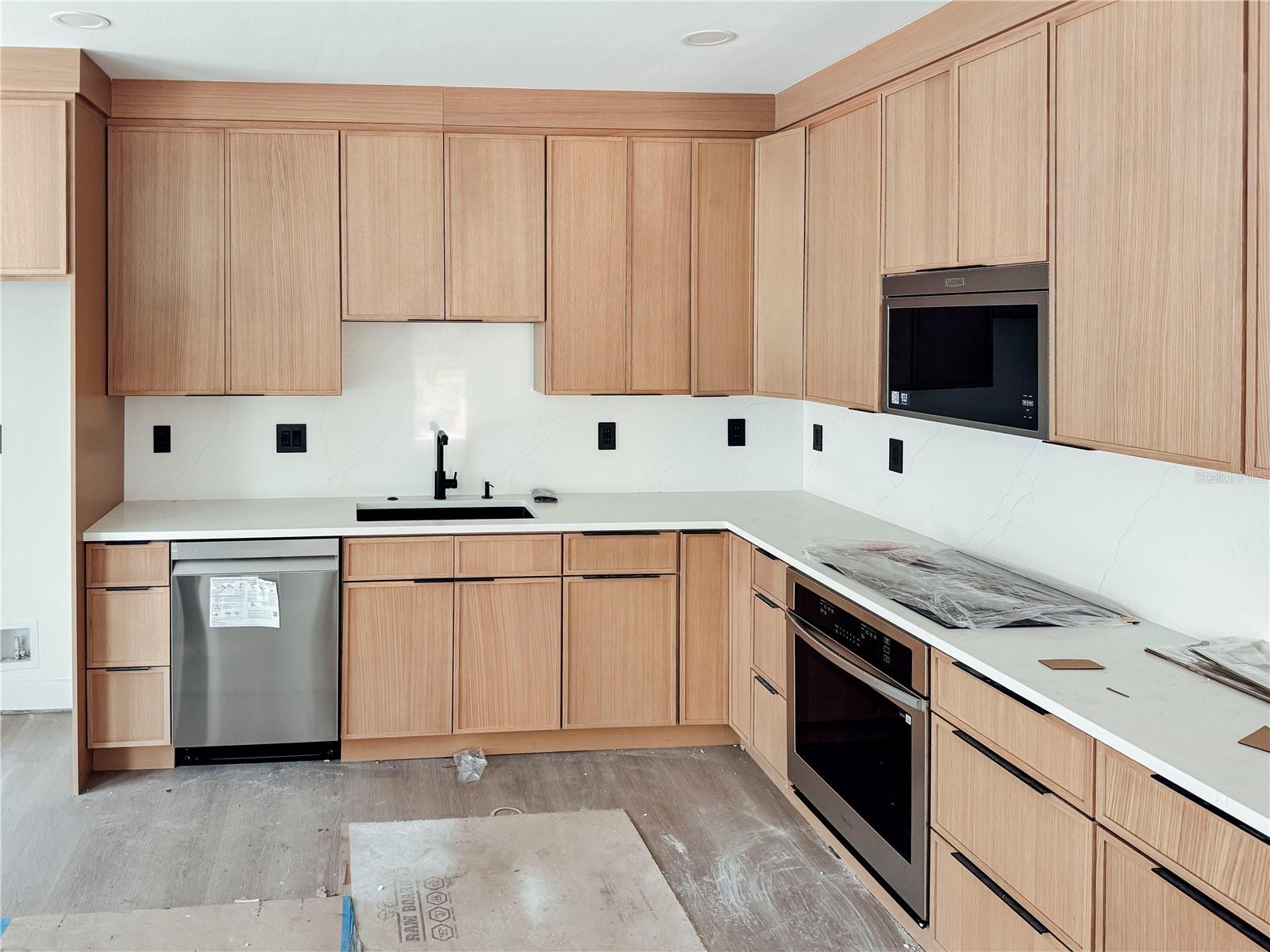 LAKE MAGGIORE - Residential