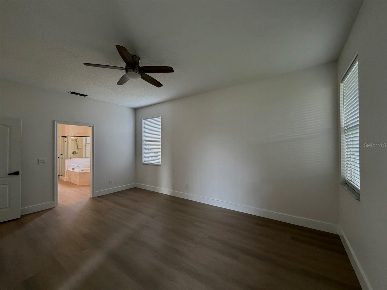 WEDGEWOOD COMMONS PH 02 - Residential Lease