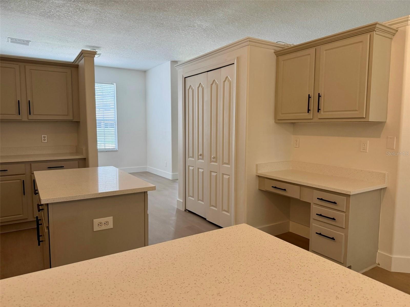WEDGEWOOD COMMONS PH 02 - Residential Lease