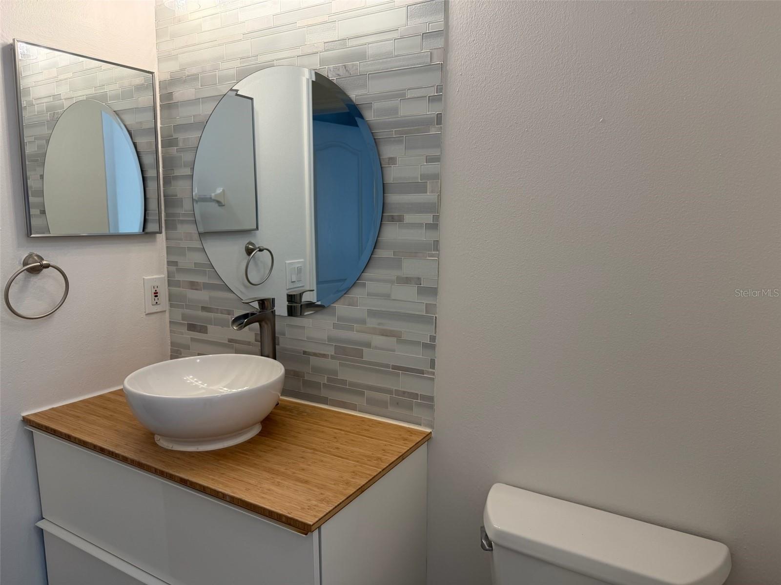 WEDGEWOOD COMMONS PH 02 - Residential Lease