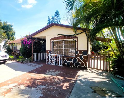 A home in SARASOTA