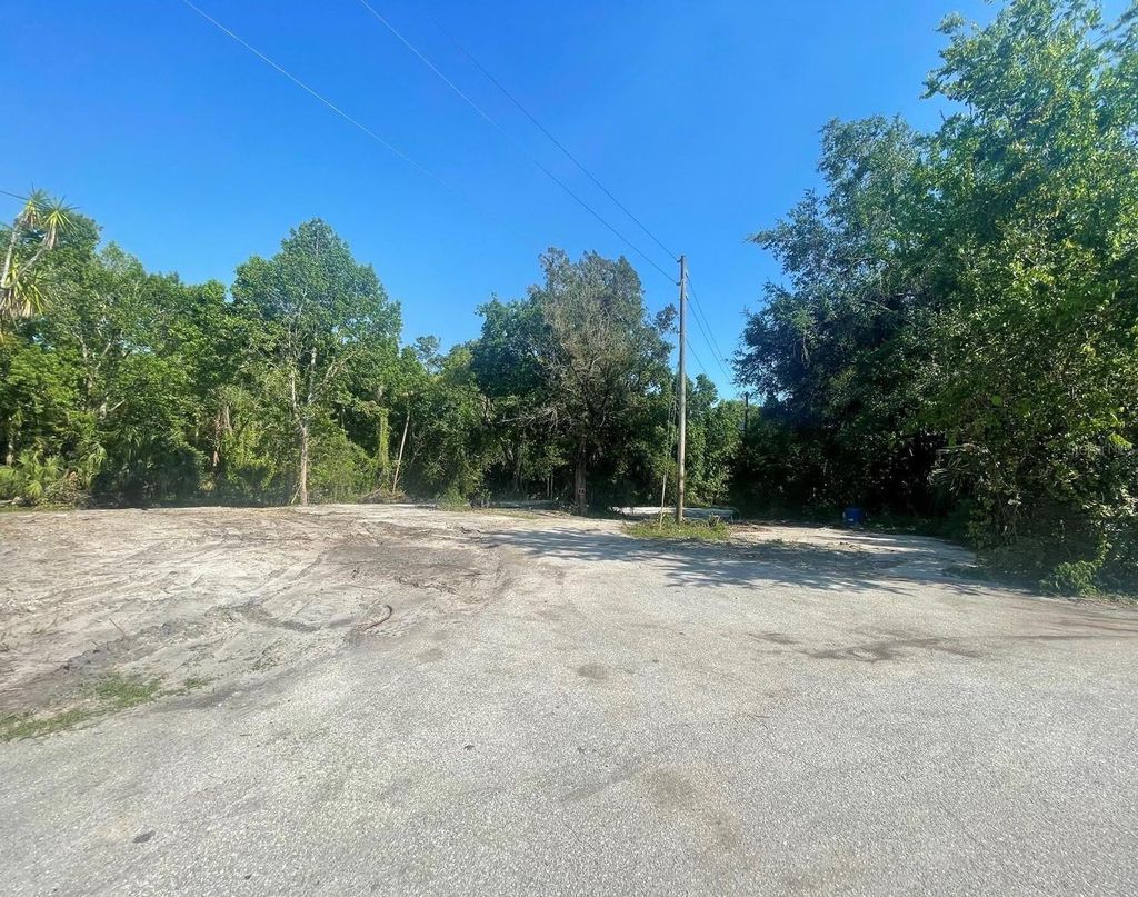 Photo of 835 E Sr 434, Winter Springs, FL 32708 (MLS # O6302900)