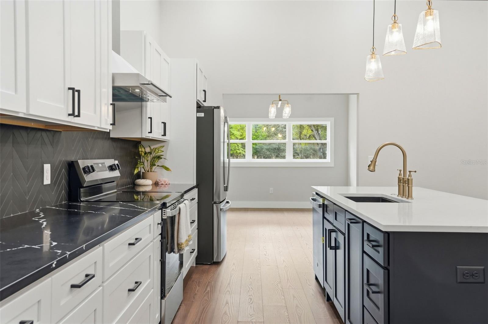 RIDGE MANOR ESTATE - Residential