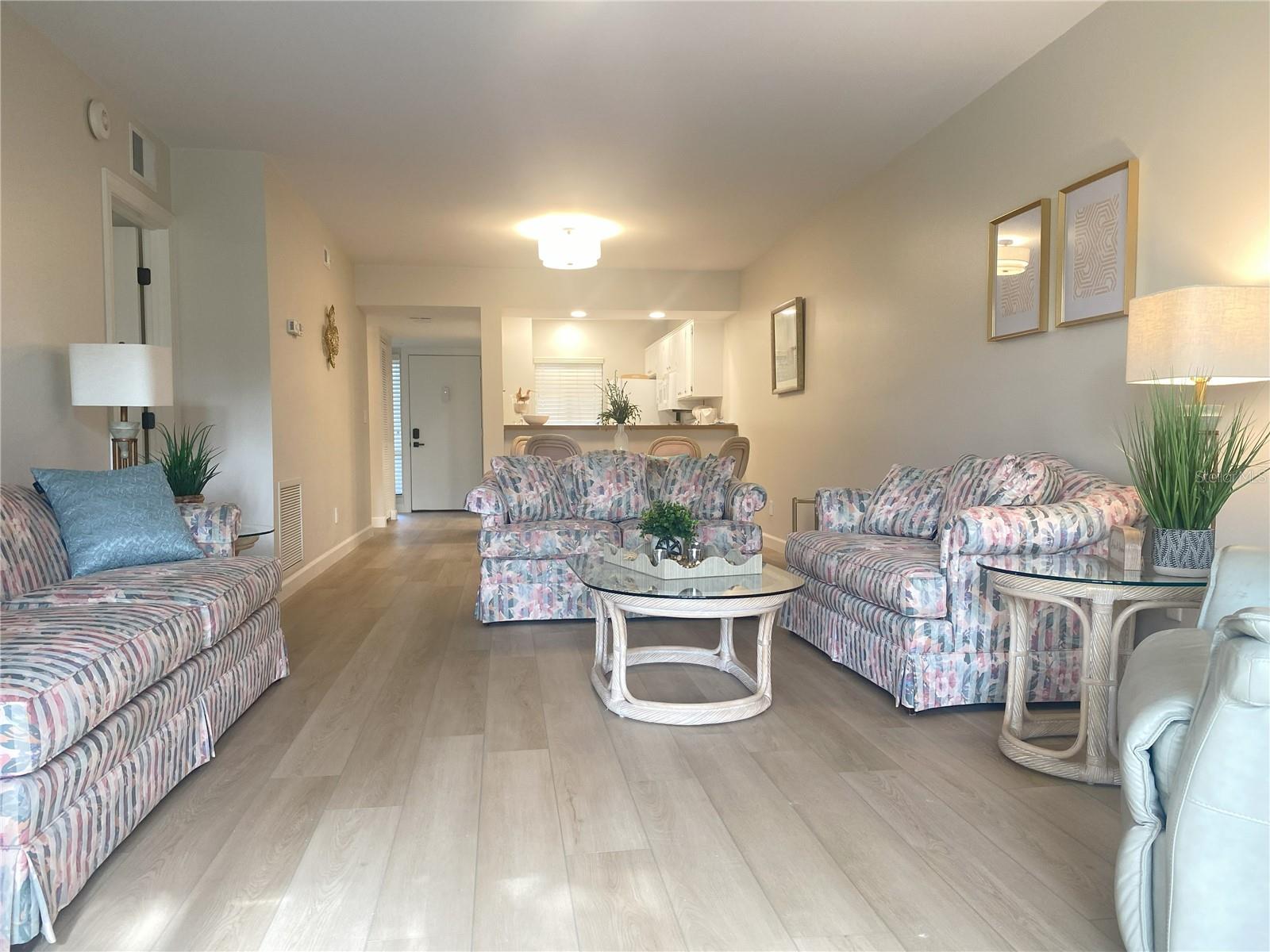 BIRD BAY II - Residential Lease