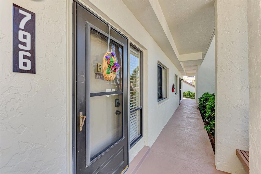 Photo of 796 Bird Bay Way #Bld 30, Venice, FL 34285 (MLS # N6128302)