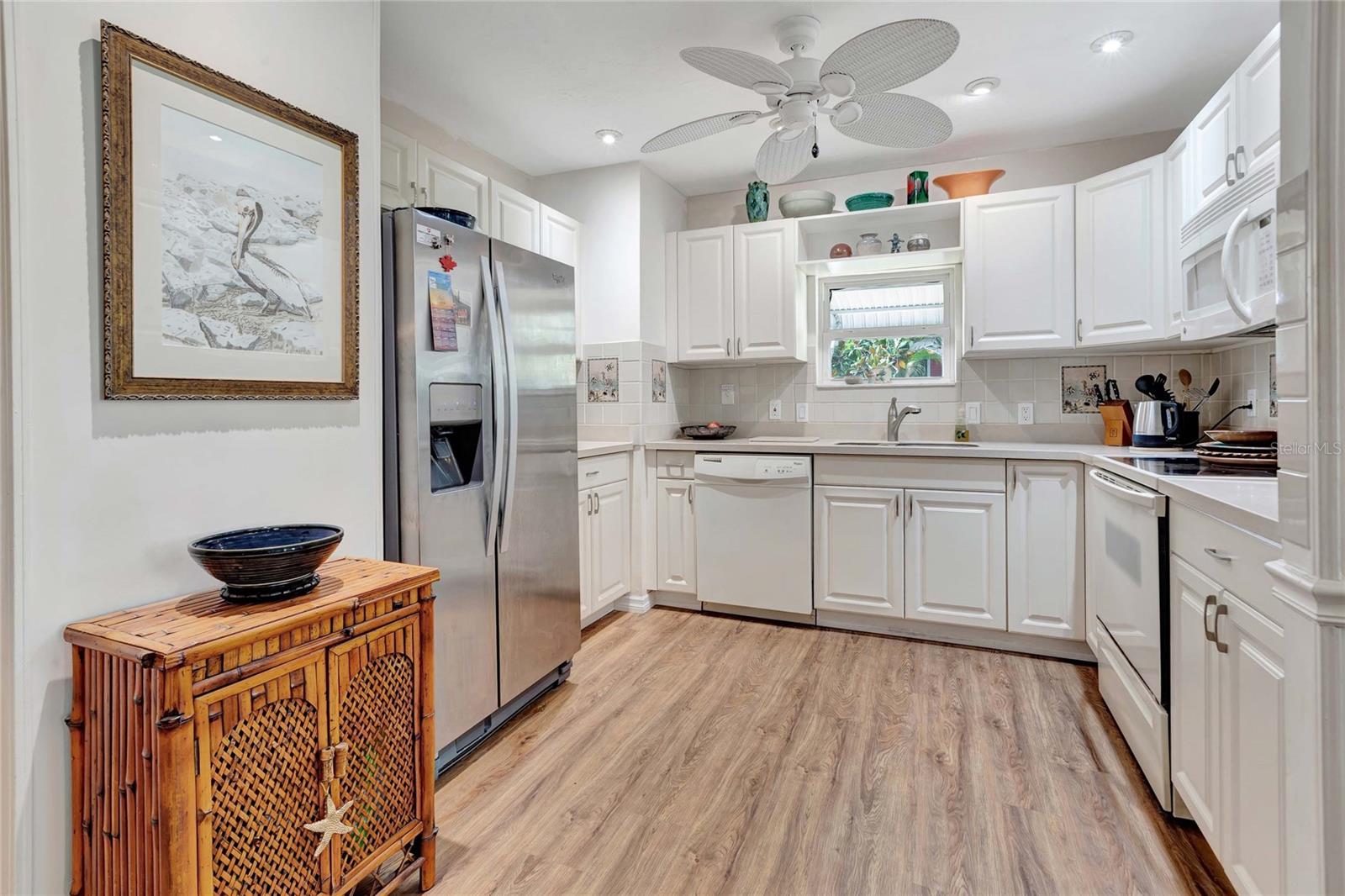 MAPLE LEAF ESTATES - Residential