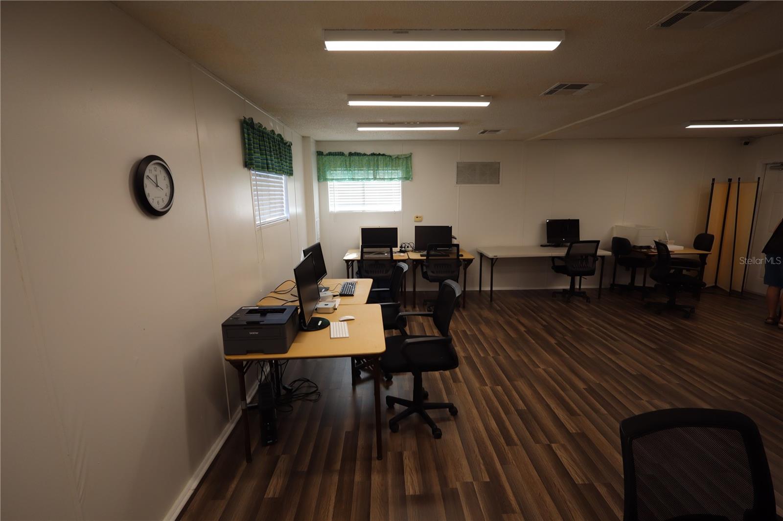 MAPLE LEAF ESTATES - Residential