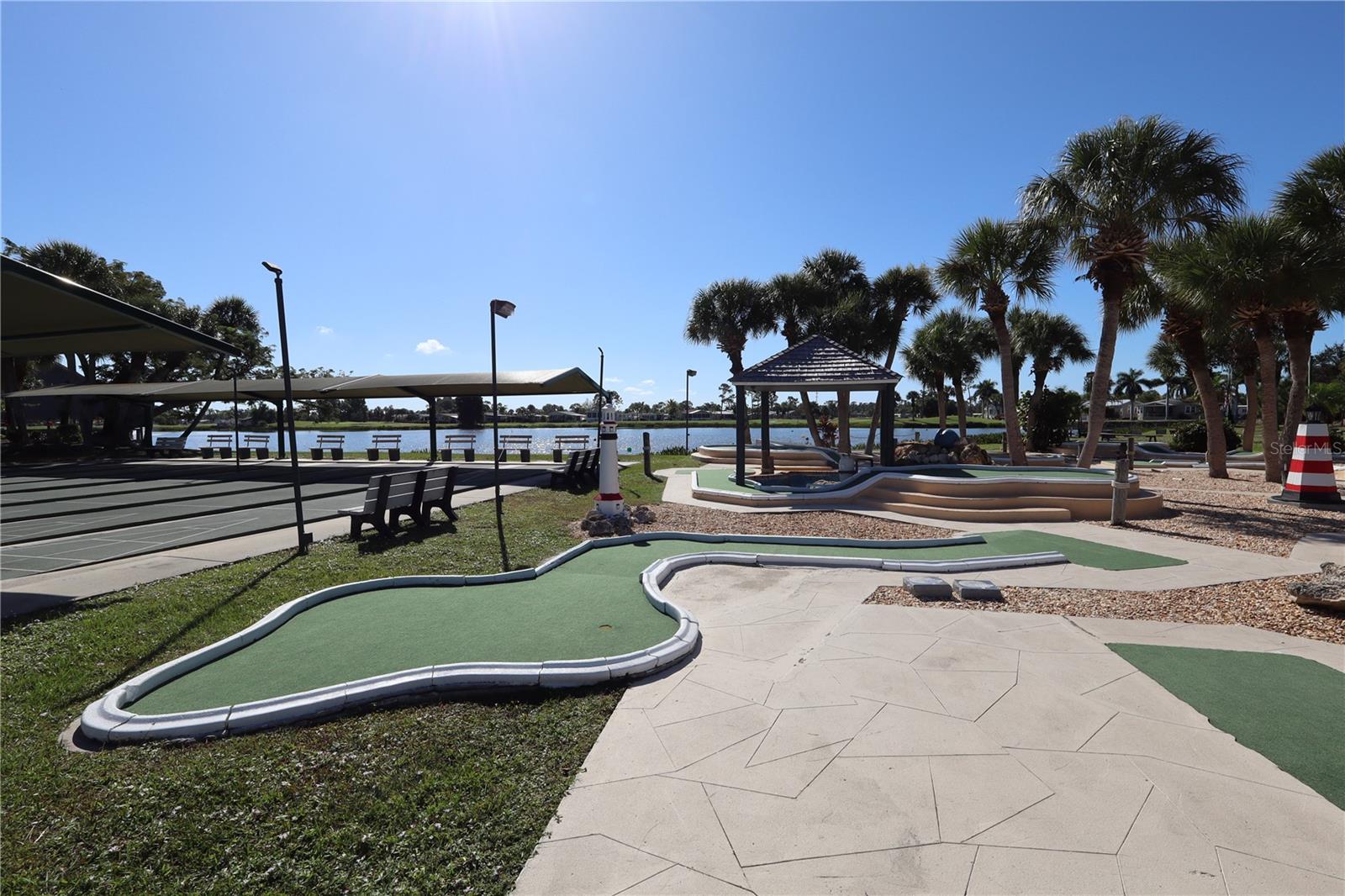 MAPLE LEAF ESTATES - Residential