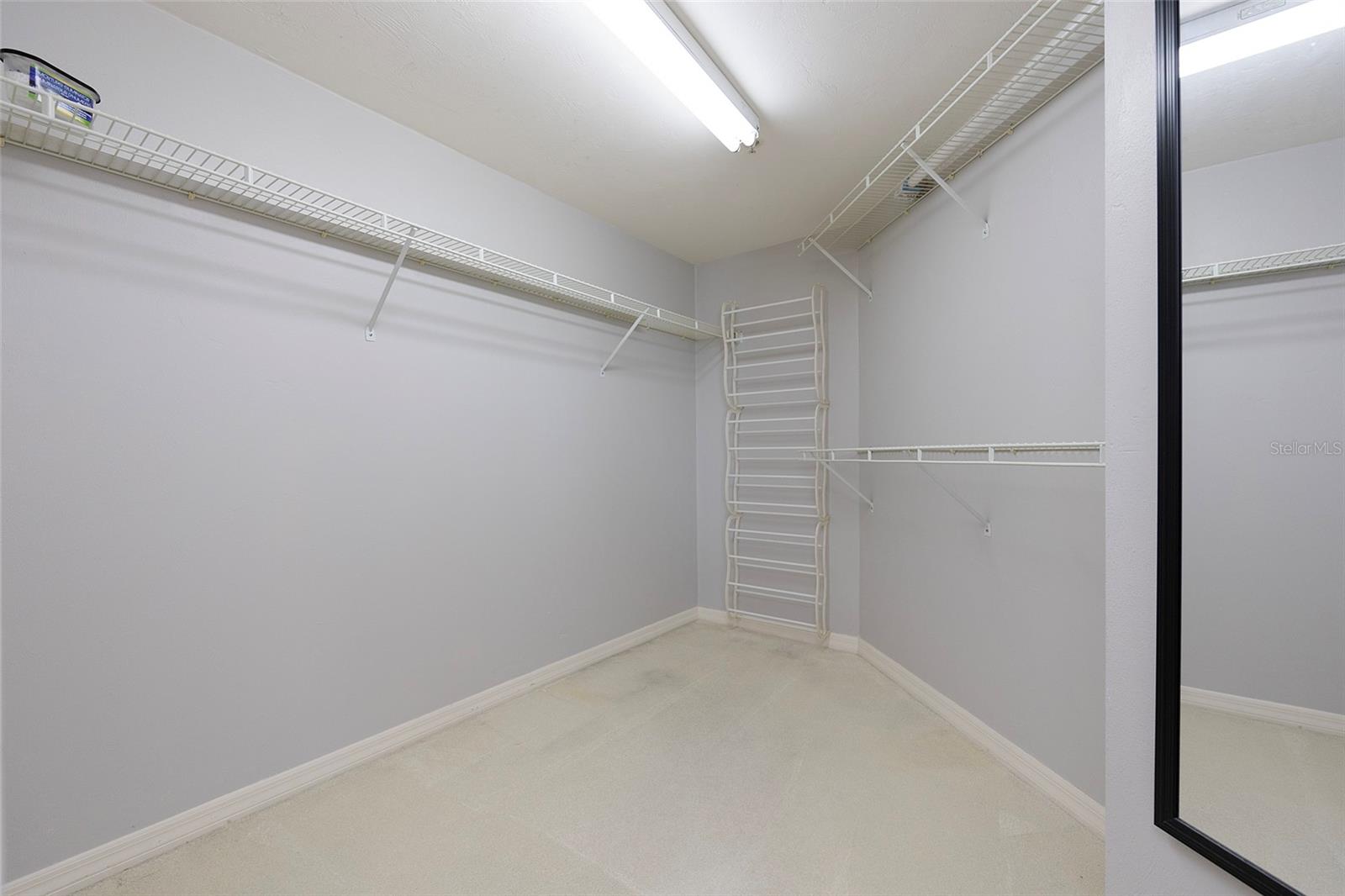 OCEANS 06 CONDO - Residential