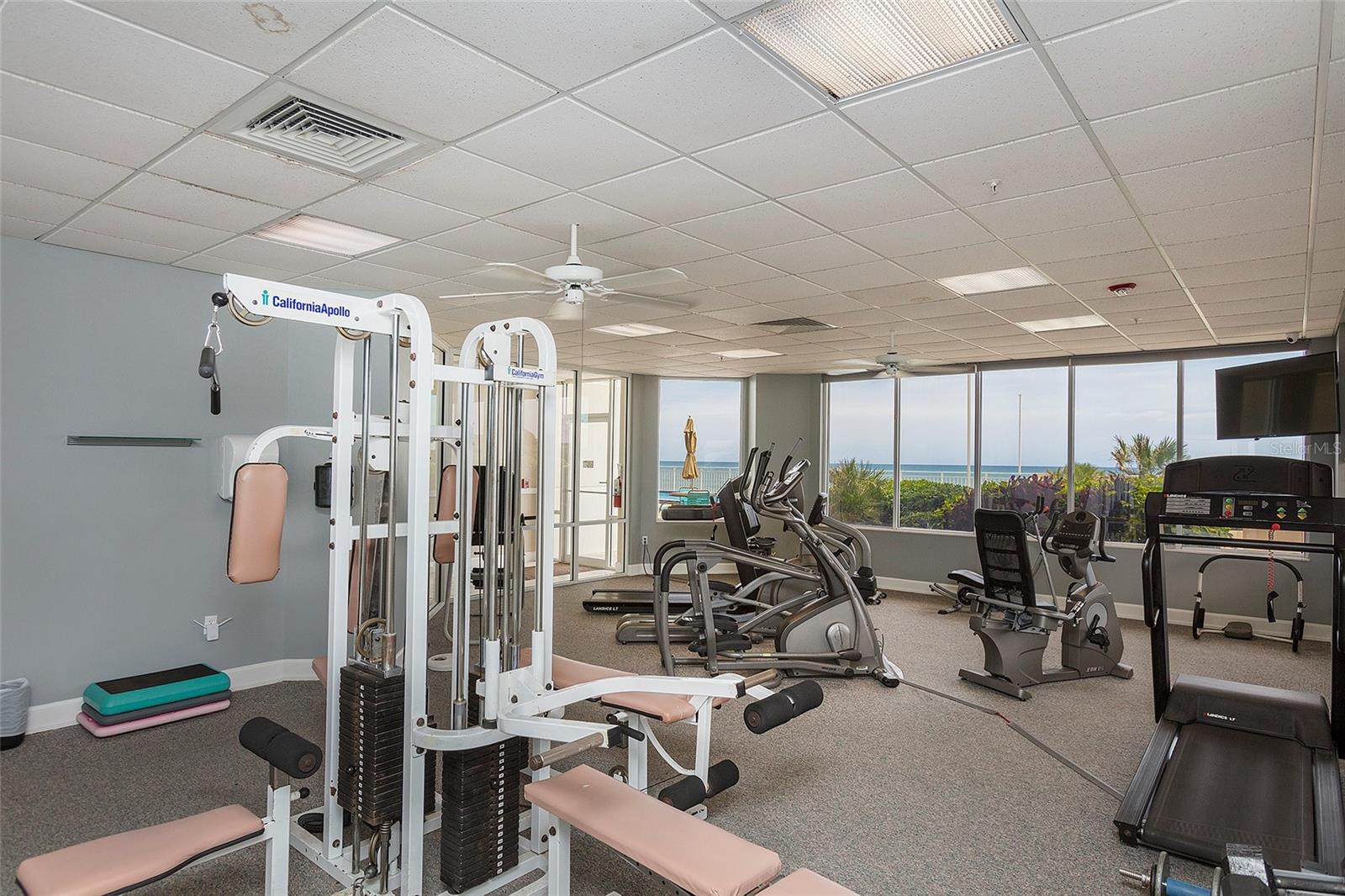 OCEANS 06 CONDO - Residential