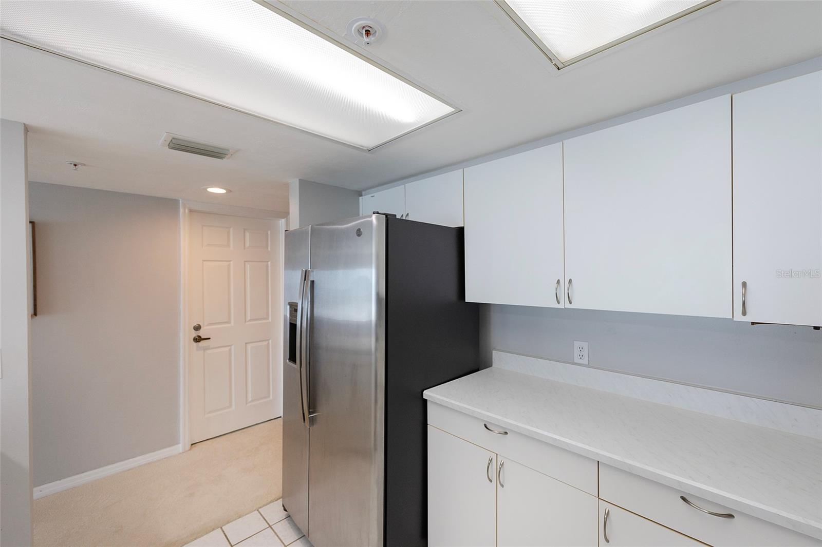 OCEANS 06 CONDO - Residential