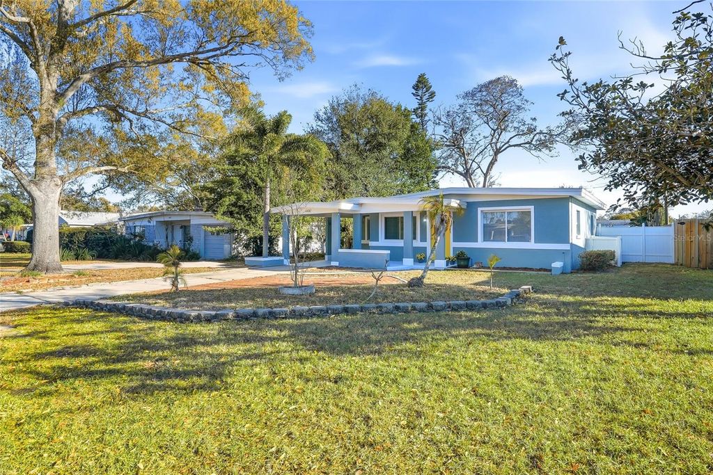 Photo of 4400 13th Avenue N, St Petersburg, FL 33713 (MLS # TB8480582)