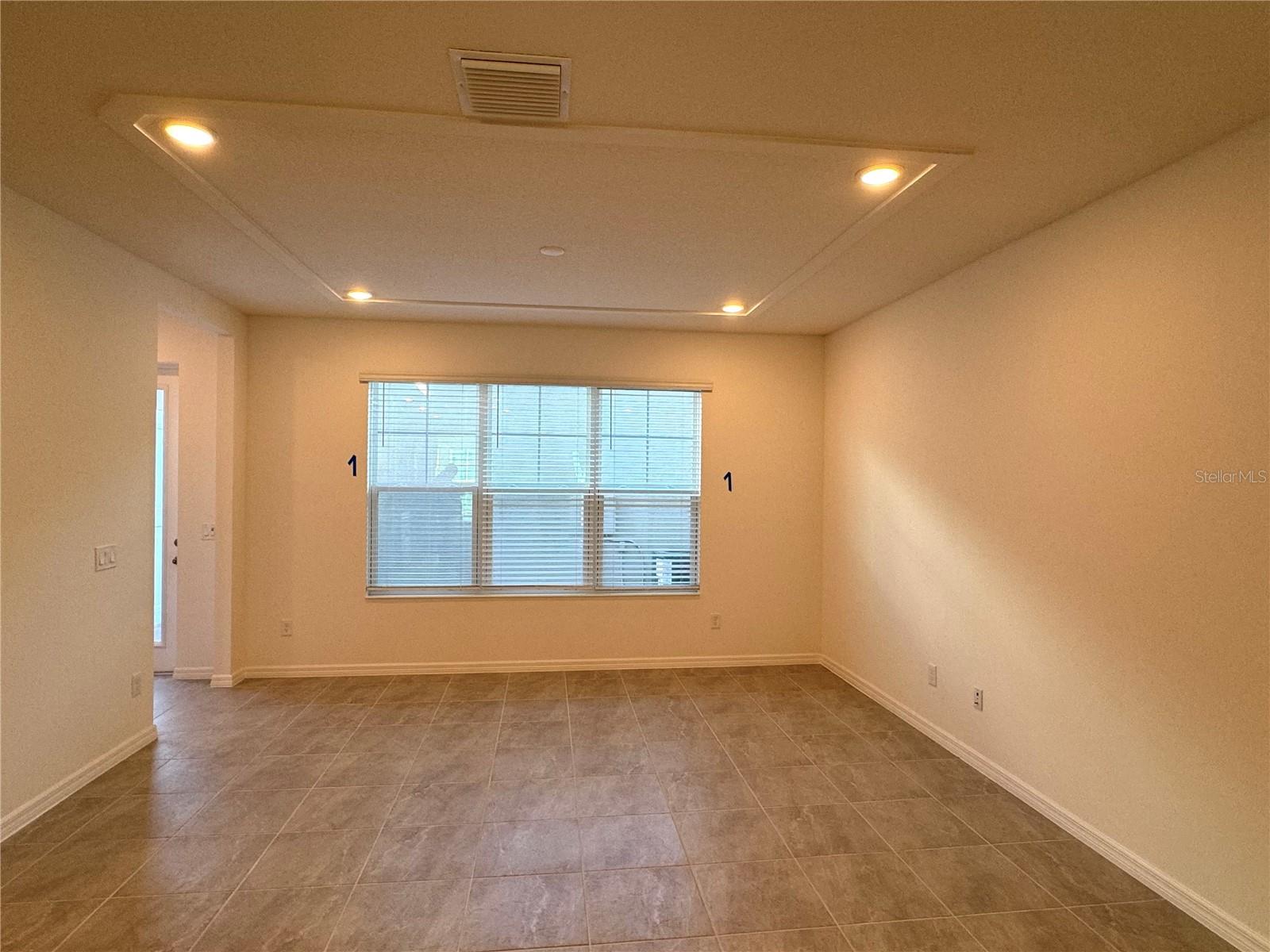 MEZZANO - Residential Lease