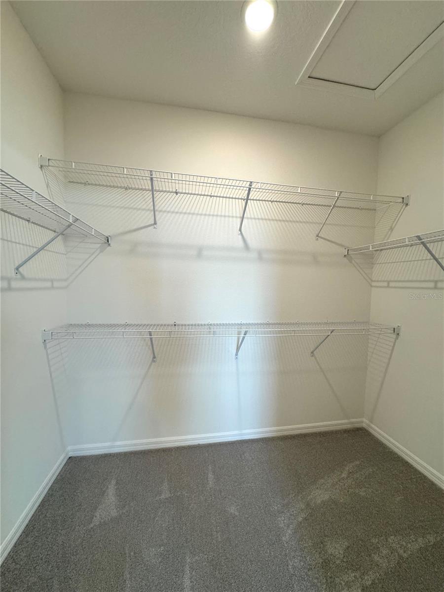 MEZZANO - Residential Lease