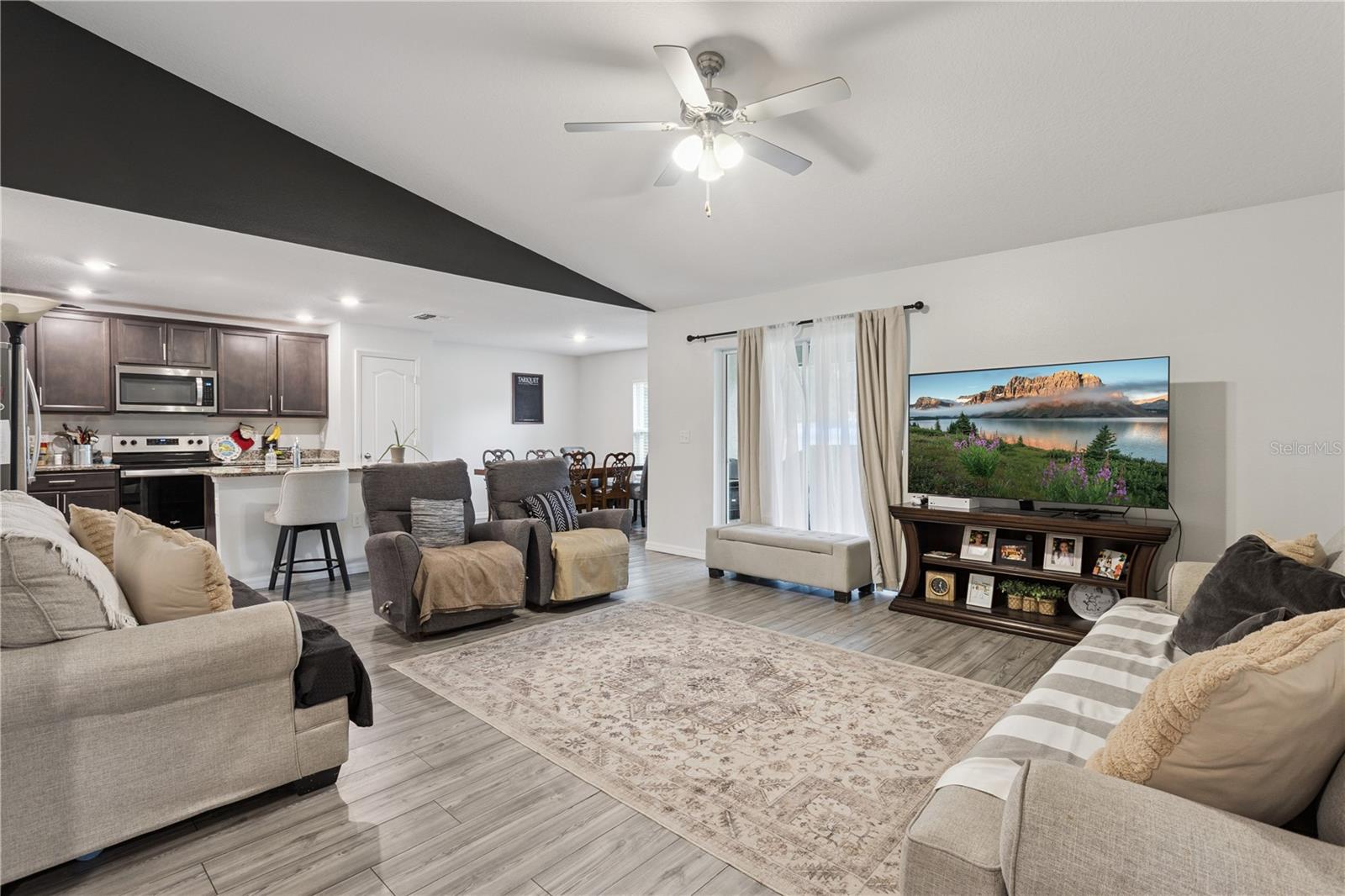 1063 LAKE ARBOR COURT