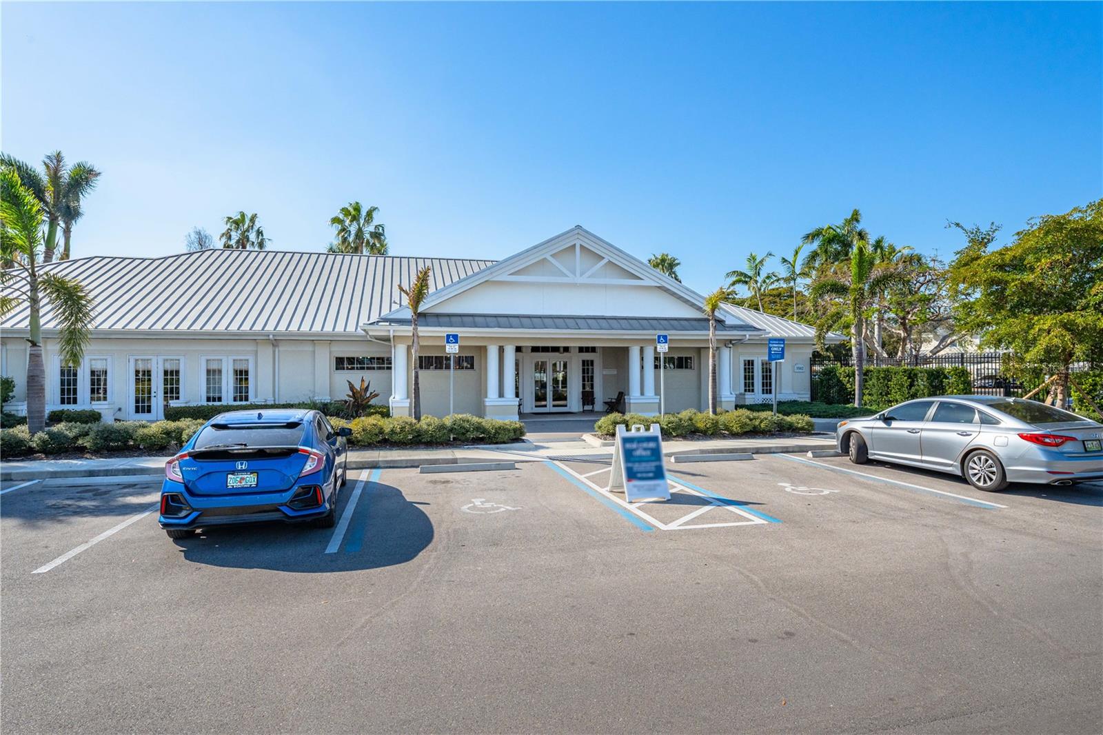 BOLLETTIERI RESORT VILLAS VIII - Residential