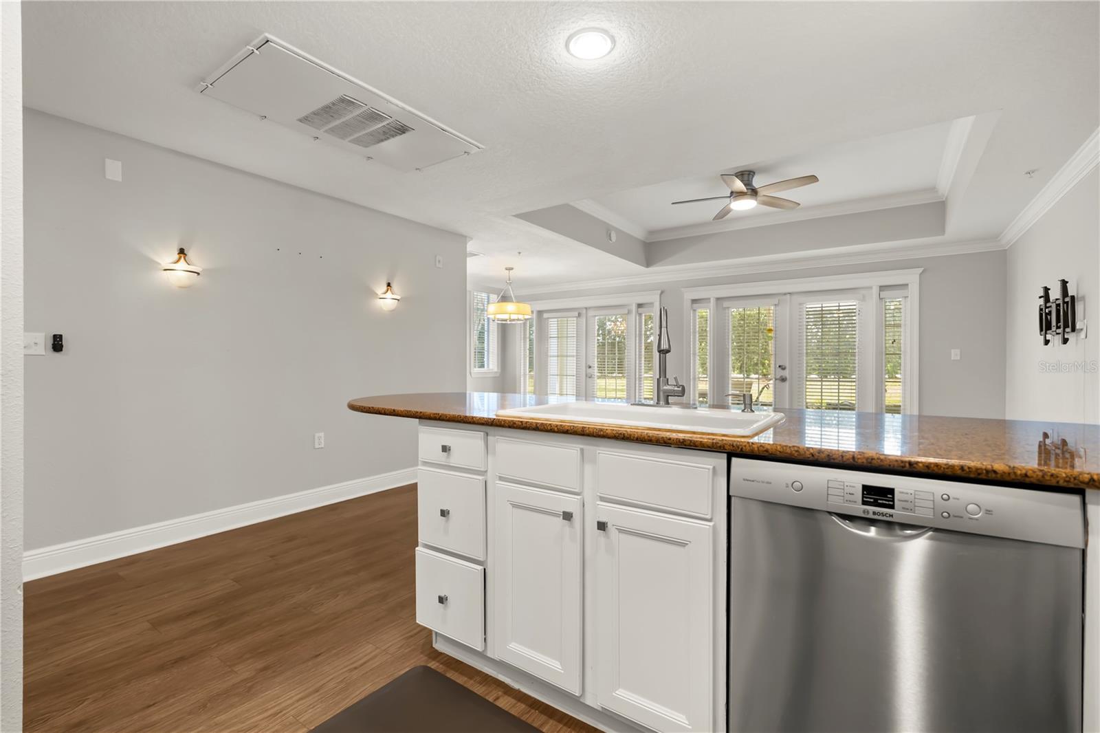 HERITAGE CROSSING CONDO PH 17 - Residential