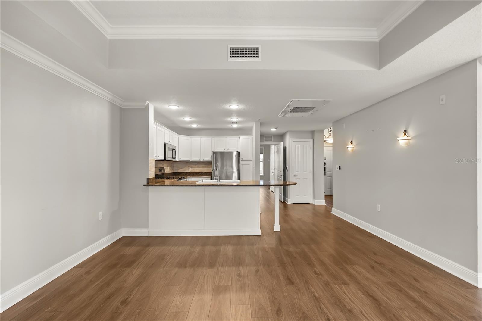 HERITAGE CROSSING CONDO PH 17 - Residential