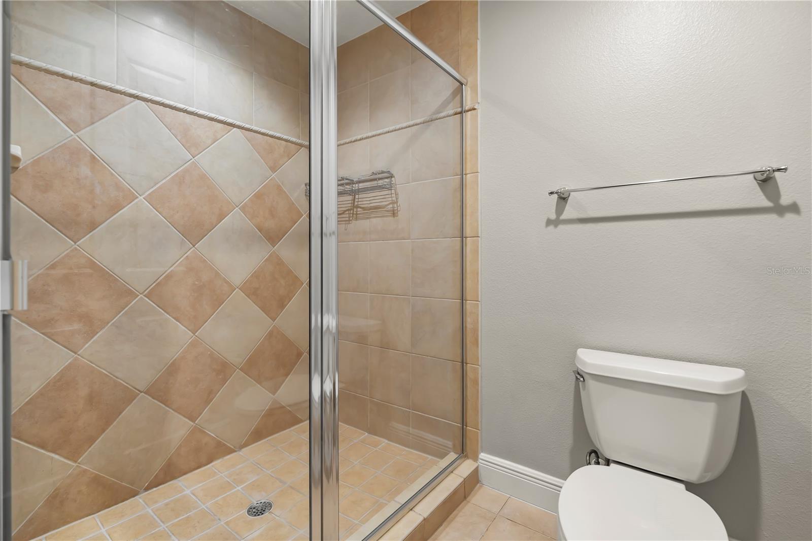 HERITAGE CROSSING CONDO PH 17 - Residential