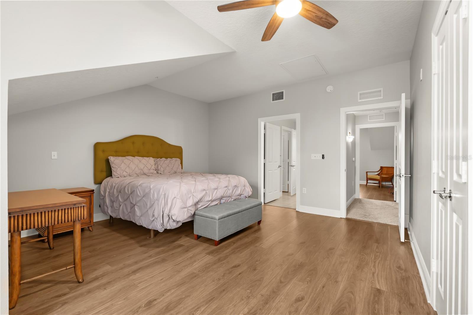 HERITAGE CROSSING CONDO PH 17 - Residential