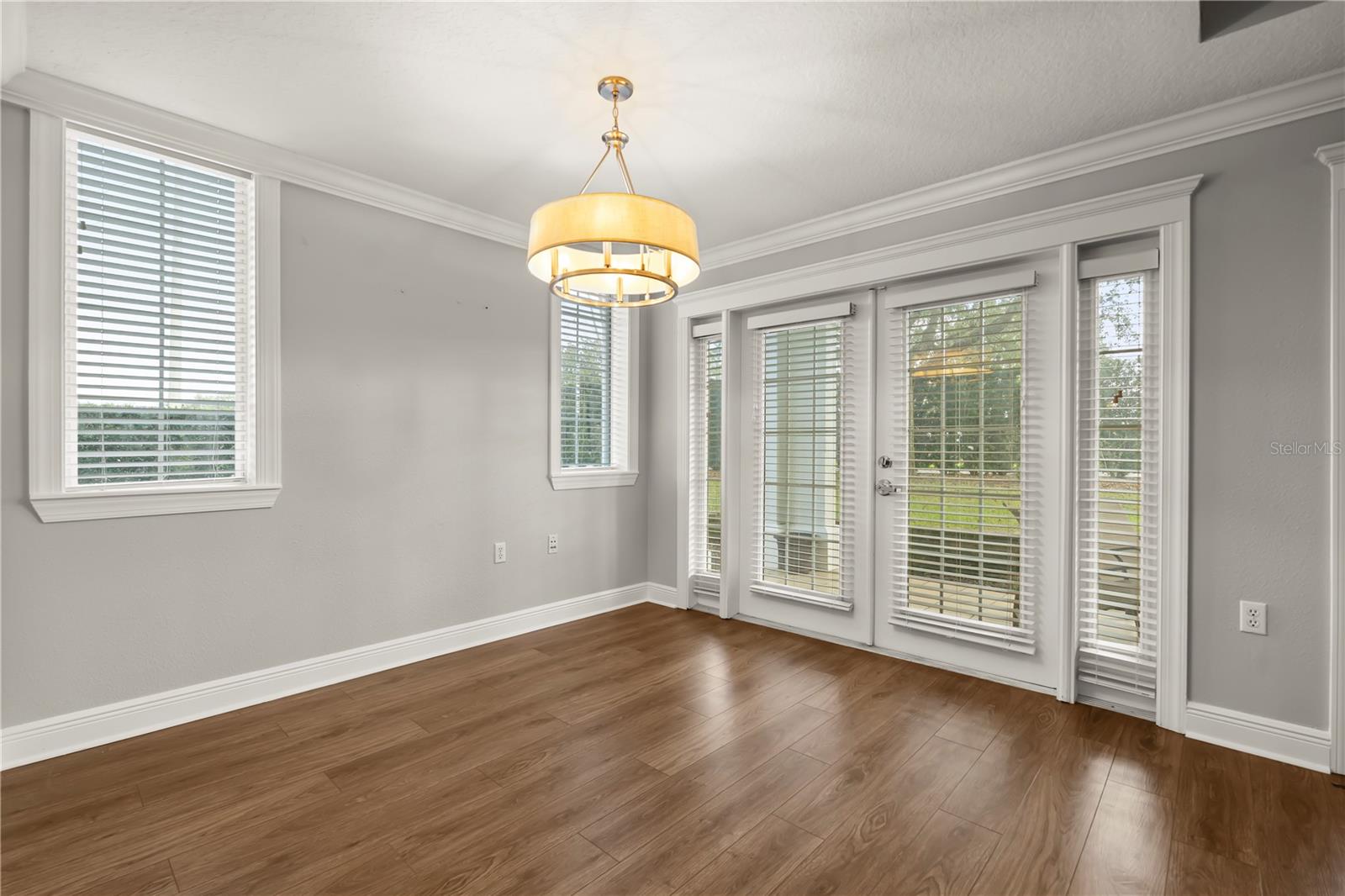 HERITAGE CROSSING CONDO PH 17 - Residential